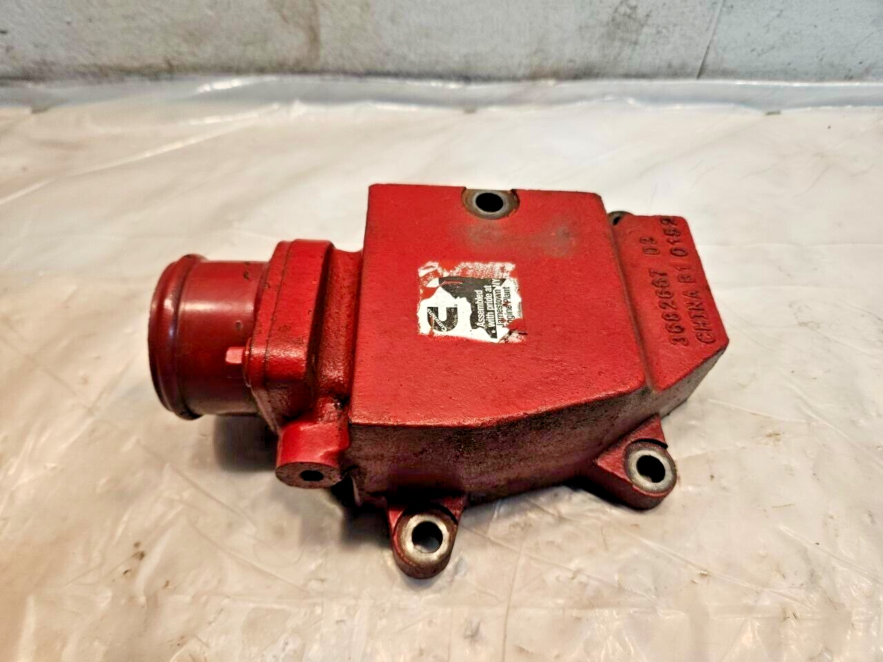 Cummins ISX15 Diesel Engine Upper Thermostat Housing 3682667 OEM - ABC ...