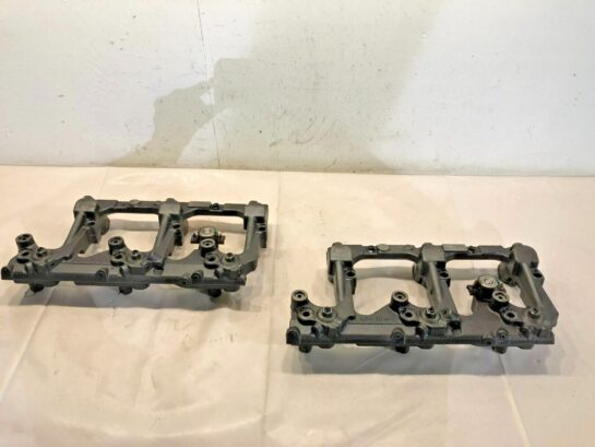 Set of 2 International Maxxforce 13 Diesel Engine Jake Brake 3007628C93 OEM - 800$ Picture 1 of 11