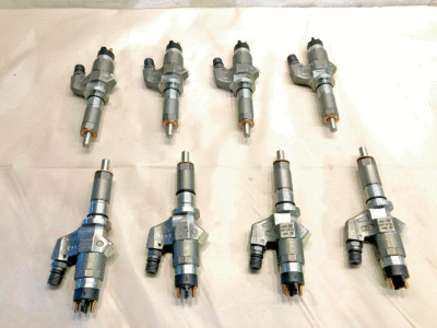 SET of 8 2001-04½ DURAMAX Chevy LB7 6.6L Fuel Injectors 97208074 OEM 0986435502