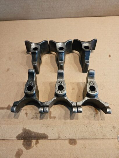 Set of 6 DETROIT SERIES 60 12.7L DIESEL INJECTOR HOLD DOWN CLAMPS 9088 OEM - 90$ Picture 1 of 3 Picture 2 of 3