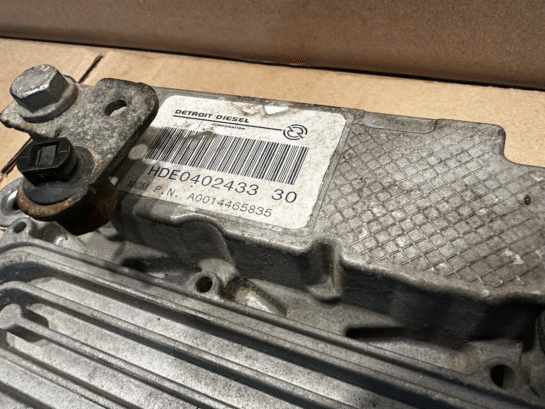 2018-2020 Detroit Diesel DD15 Engine 505HP ECM A0014465835 OEM - 1075$ Picture 1 of 5 Picture 2 of 5 Picture 3 of 5