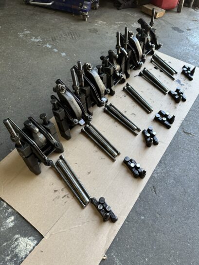 1998 Caterpillar 3176 Complete Rocker Arm Assembly 6I1620, 6I1624, 6I1618 OEM - 1350$ Picture 1 of 8 Picture 2 of 8 Picture 3 of 8 Picture 4 of 8