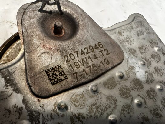 Volvo D13 engines and Mack MP8 Diesel Engine Oil cooler 20742946 OEM - 295$ Picture 1 of 4 Picture 2 of 4 Picture 3 of 4