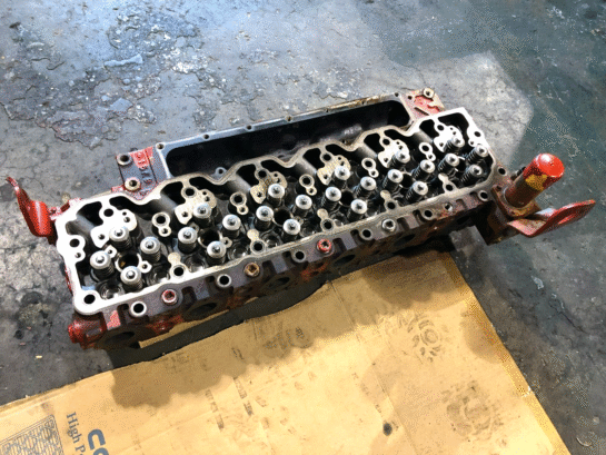 2019 CUMMINS ISB 6.7 DIESEL ENGINE CYLINDER HEAD ASSEMBLY 4983046 OEM - 1000$ Picture 1 of 6
