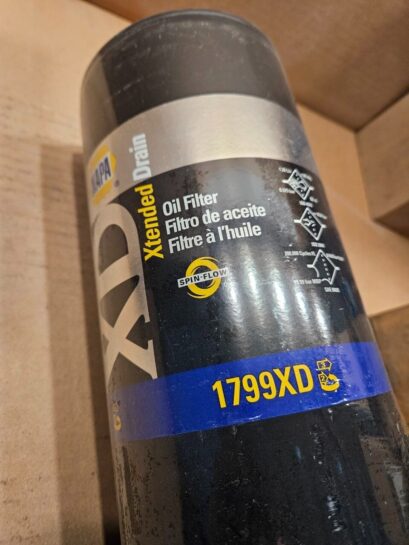 New NAPA Gold 1799XD (Xtended Drain) Spin on Oil Filter - 65$ Picture 1 of 3 Picture 2 of 3