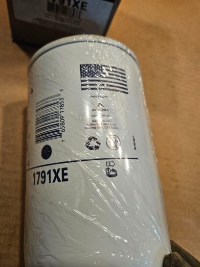 New Napa Gold spin on Oil Filter 1791XE - 45$ Picture 1 of 3