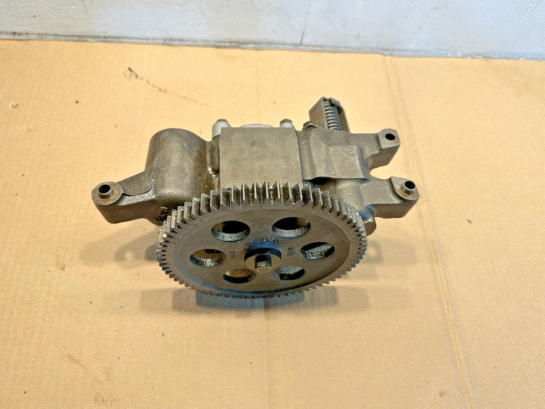 CAT C15 Diesel Engine OIL LUBRICATING PUMP 232-1606 OEM 7C6498 - 400$ Picture 1 of 6