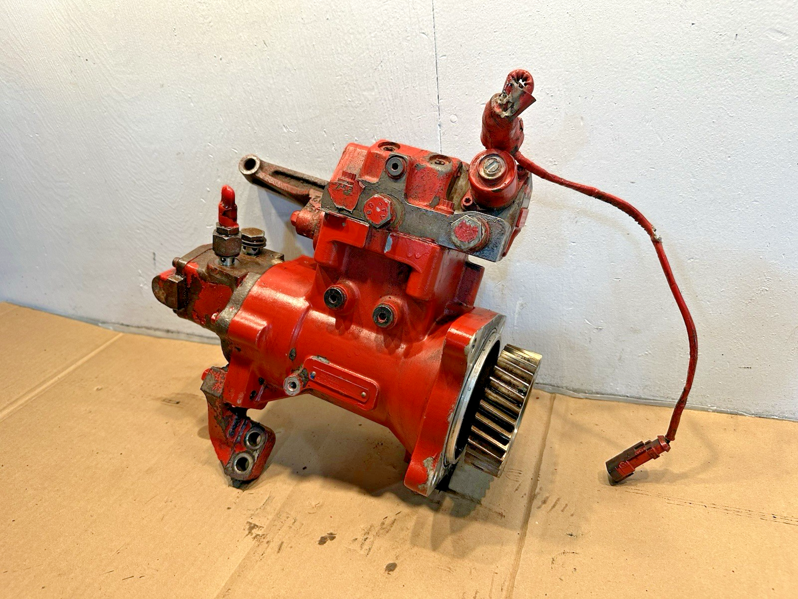 2011 Cummins ISX12 DIESEL ENGINE FUEL INJECTION PUMP 2872929 OEM ...