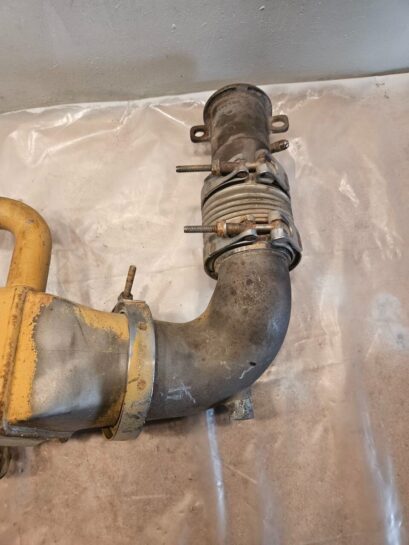 CAT C15 Caterpillar Diesel Engine EGR Cooler 286-1158 OEM - 870$ Picture 1 of 5 Picture 2 of 5 Picture 3 of 5 Picture 4 of 5