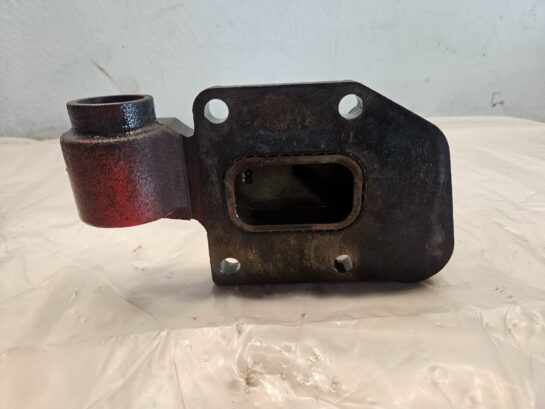 Cummins ISX15 Diesel engine Cylinder Head Water Manifold 3686246 OEM - 60$ Picture 1 of 3 Picture 2 of 3 Picture 3 of 3