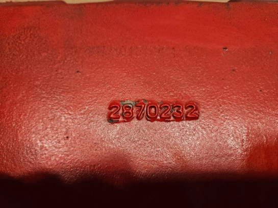 CUMMINS ISX12 DIESEL ENGINE OIL COOLER HOUSING 2870232 with Oil Cooler OEM - 290$ Picture 1 of 4