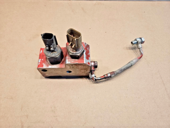 Cummins ISX12 Diesel Engine Fluid Doser Fluid Shutoff Valve 5308313 OEM - 180$ Picture 1 of 3