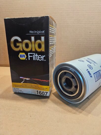 NEW NAPA GOLD SPIN ON OIL FILTER 1607 - 18$ Picture 1 of 3