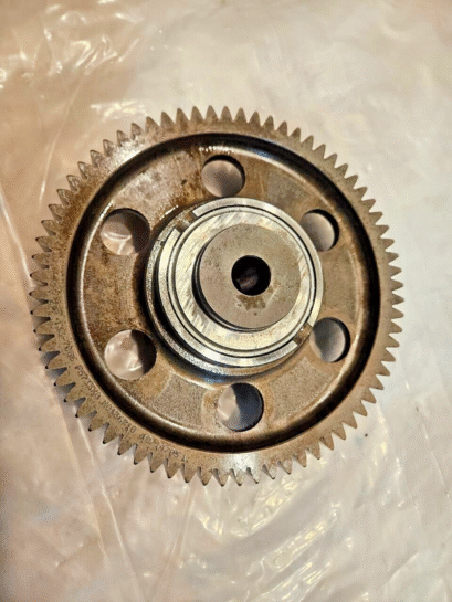 Caterpillar CAT C12 3196 Diesel Engine Camshaft Idler Gear w/ Hub 133-7086 Dozer - 575$ Picture 1 of 4