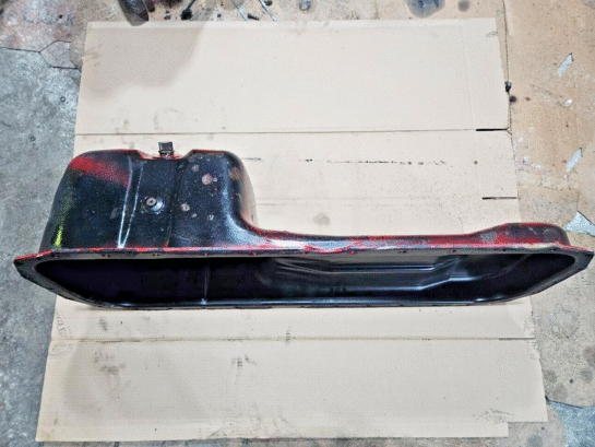 2009 CUMMINS ISX DOHC DIESEL ENGINE OILPAN HOUSING 4952540 OEM - 525$ Picture 1 of 6 Picture 2 of 6 Picture 3 of 6 Picture 4 of 6 Picture 5 of 6 Picture 6 of 6