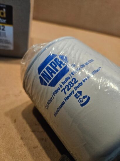 New NAPA Gold 7282 Spin on Oil Filter - 30$ Picture 1 of 4 Picture 2 of 4 Picture 3 of 4