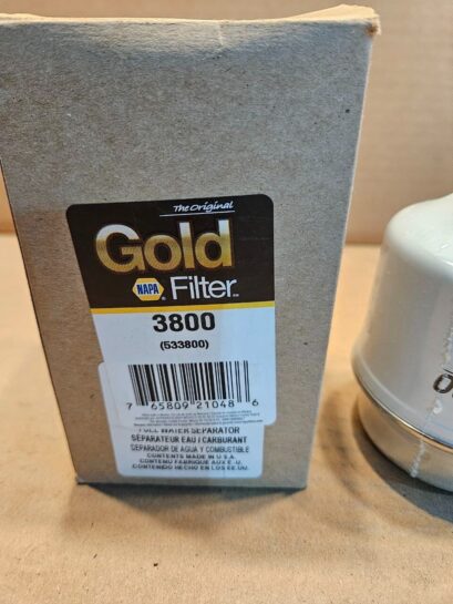 NEW NAPA GOLD 3800 FILTER FUEL WATER SEPARATOR FILTER 533800 - 55$ Picture 1 of 3 Picture 2 of 3 Picture 3 of 3