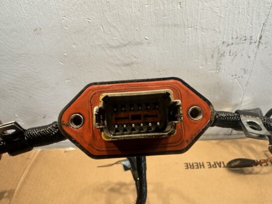 CAT Caterpillar 3176 Diesel Engine  Injector And Jake Brake Wiring Harness OEM - 275$ Picture 1 of 4 Picture 2 of 4 Picture 3 of 4 Picture 4 of 4