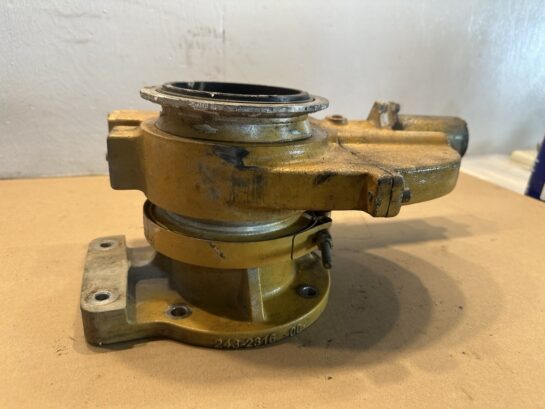 CAT 352-4939 AIR INLET SHUTOFF VALVE Caterpillar Rigsaver 4SGE with Adapter OEM - 2750$ Picture 1 of 7 Picture 2 of 7 Picture 3 of 7 Picture 4 of 7 Picture 5 of 7