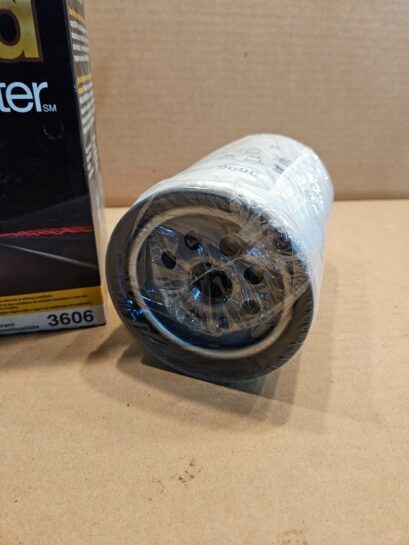 New Napa Gold 3606 spin on fuel filter w/ water separator - 45$ Picture 1 of 3