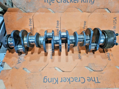 Needs polishing Cummins ISX 11.9 ISX12 Diesel Engine Crankshaft 2864604 OEM
