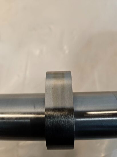 2017 Detroit Diesel DD15 Engine Intake Camshaft 14720501501 OEM - 800$ Picture 1 of 6 Picture 2 of 6 Picture 3 of 6 Picture 4 of 6