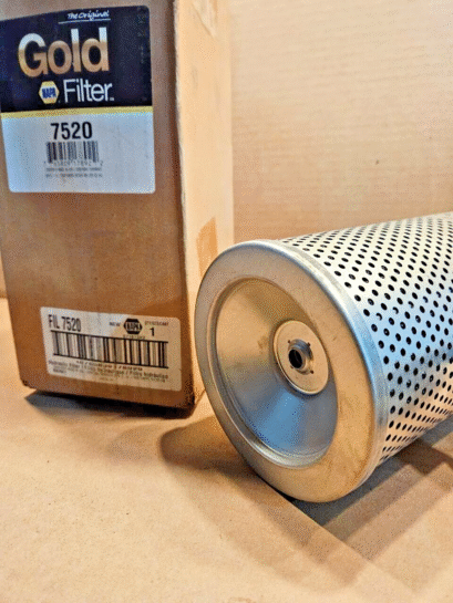 New Napa Gold Industrial Hydraulic Filter 7520 OEM - 110$ Picture 1 of 5 Picture 2 of 5