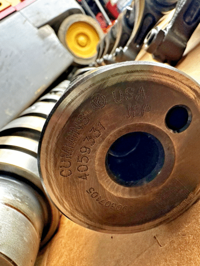 09 CUMMINS ISX 400ST DOHC DIESEL ENGINE CAMSHAFT ROCKER ARMS JAKE BRAKE 3684306 - 3250$ Picture 1 of 11 Picture 2 of 11 Picture 3 of 11