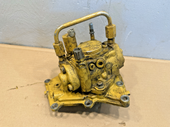 2019 CAT C4.4 ACERT Caterpillar Fuel Injection Pump LOW HOURS 370-8363 12V OEM - 1675$ Picture 1 of 7 Picture 2 of 7 Picture 3 of 7 Picture 4 of 7 Picture 5 of 7 Picture 6 of 7 Picture 7 of 7