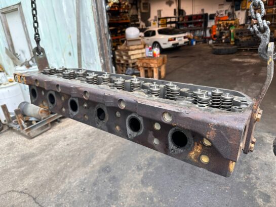 Caterpillar CAT C11 C13 Diesel Engine Loaded Cylinder Head 257-2170 OEM - 2000$ Picture 1 of 5 Picture 2 of 5 Picture 3 of 5 Picture 4 of 5