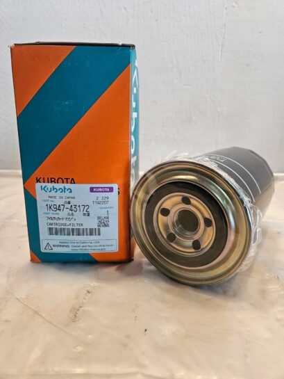 New KUBOTA Spin On FUEL FILTER 1K947-43170 1K947-43172 OEM - 50$ Picture 1 of 3 Picture 2 of 3 Picture 3 of 3