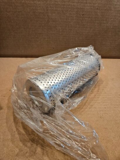 New NAPA Gold 1683 Hydraulic Filter - 110$ Picture 1 of 4 Picture 2 of 4