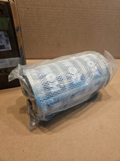 NEW KOMATSU Hydraulic Filter 4236045461 OEM 423-60-45461 - 165$ Picture 1 of 4 Picture 2 of 4