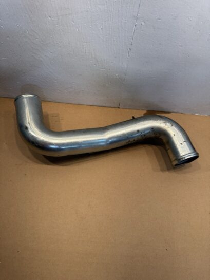 Coolant Tubes CAT C4.4 Acert of a CAT Wheel loader P275221 OEM 3669405 - 175$ Picture 1 of 7 Picture 2 of 7 Picture 3 of 7 Picture 4 of 7 Picture 5 of 7 Picture 6 of 7