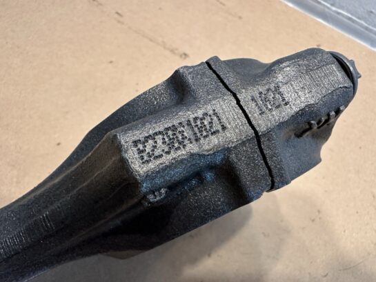 2019 CAT ENGINE C4.4 225-5441 Connecting Rod Perkins Engine 4 Cyl OEM - 135$ Picture 1 of 4 Picture 2 of 4 Picture 3 of 4 Picture 4 of 4