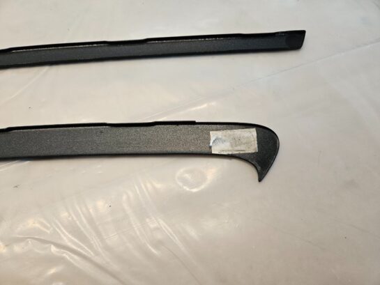 2007-2015 AUDI Q7 4L  TRIM MOLDING SET OEM - 40$ Picture 1 of 3 Picture 2 of 3 Picture 3 of 3