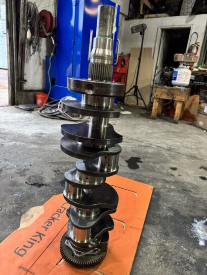 Detroit Diesel 8V92 Right Hand Rotation Engine Crankshaft 8926425R OEM STD - 1650$ Picture 1 of 13 Picture 2 of 13 Picture 3 of 13 Picture 4 of 13 Picture 5 of 13 Picture 6 of 13 Picture 7 of 13 Picture 8 of 13
