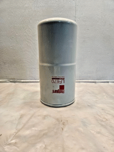 Fleetguard Genuine Oil Lube Spin on Filter LF670 Cummins 3889310