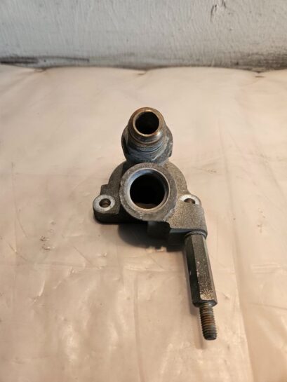 2015 Paccar MX13 Diesel Engine Water Manifold 1889692 OEM - 105$ Picture 1 of 4