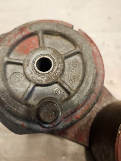 2009 Cummins ISX15 QSX15 DAYCO Diesel Engine Belt Tensioner 3691282 OEM - 200$ Picture 1 of 4 Picture 2 of 4 Picture 3 of 4