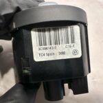 2009-2012 Volkswagen Tiguan Dashboard Headlight Switch Control 3C8941431E OEM - 45$ Picture 1 of 4 Picture 2 of 4 Picture 3 of 4 Picture 4 of 4 Picture 1 of 4 Picture 2 of 4 Picture 3 of 4