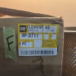 CAT Caterpillar 4P0711 4P-0711 ENGINE AIR FILTER Advanced High Efficiency  OEM - 150$ Picture 1 of 2 Picture 2 of 2 Picture 1 of 2