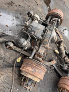 2005 International 9400 6×4 EATON REAR AXLE with Carrier Differential Assembly