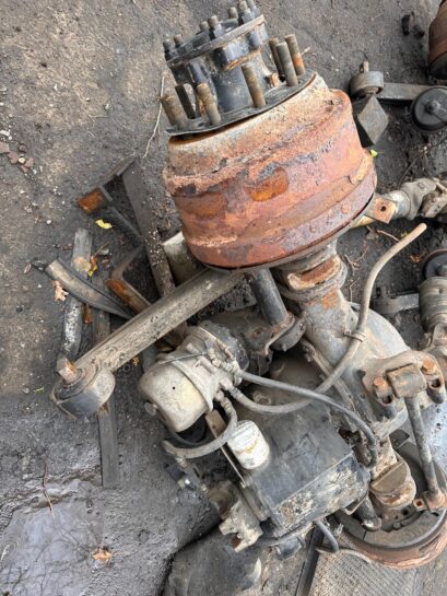 2005 International 9400 6x4 EATON REAR AXLE with Carrier Differential Assembly - 2750$ Picture 1 of 7 Picture 2 of 7 Picture 3 of 7