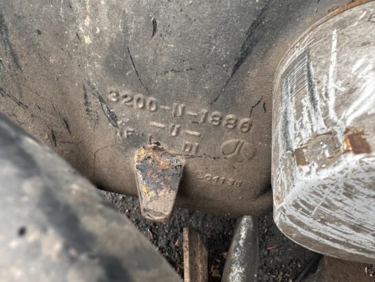 2005 International 9400 6x4 EATON REAR AXLE with Carrier Differential Assembly - 2750$ Picture 1 of 7 Picture 2 of 7 Picture 3 of 7 Picture 4 of 7 Picture 5 of 7 Picture 6 of 7