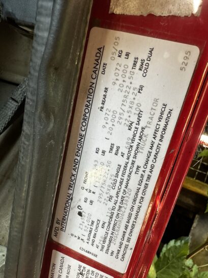 2005 INTERNATIONAL 9400I 6x4 Front Axle Assembly (Steer) 12903893 OEM - 1400$ Picture 1 of 4 Picture 2 of 4 Picture 3 of 4