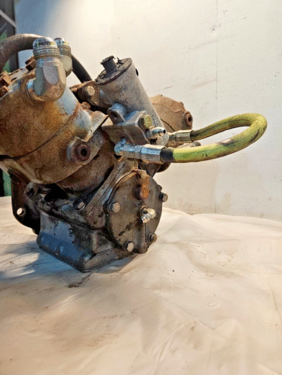 Detroit 4-53 Twin-cylinder Bendix Tu-Flo Air Brake Compressor Air Pump T238629A - 1375$ Picture 1 of 8