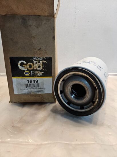 New NAPA GOLD 1649 SPIN ON OIL FILTER - 35$ Picture 1 of 4 Picture 2 of 4