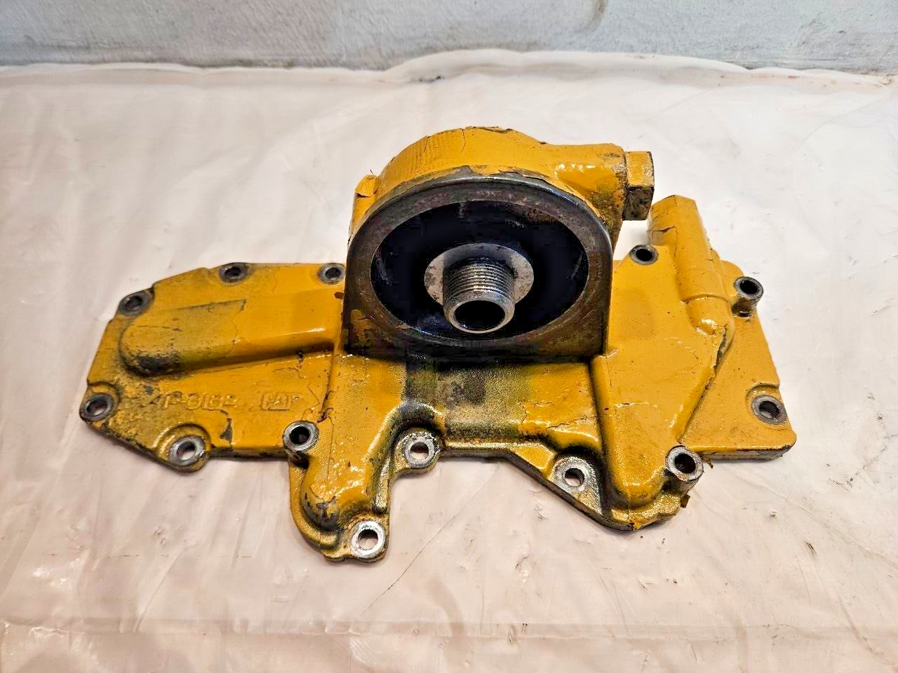 Caterpillar CAT 3126 Diesel Engine Oil Filter Housing 4P-8182 OEM - ABC ...
