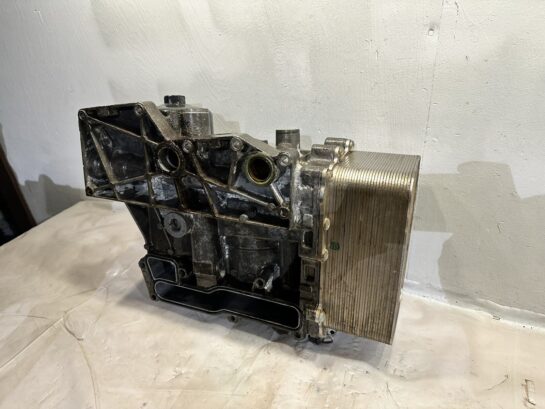 2013-2017 Paccar MX13 Diesel engine Oil Filter / Cooler Module 2011886 OEM - 450$ Picture 1 of 6 Picture 2 of 6 Picture 3 of 6 Picture 4 of 6 Picture 5 of 6 Picture 6 of 6